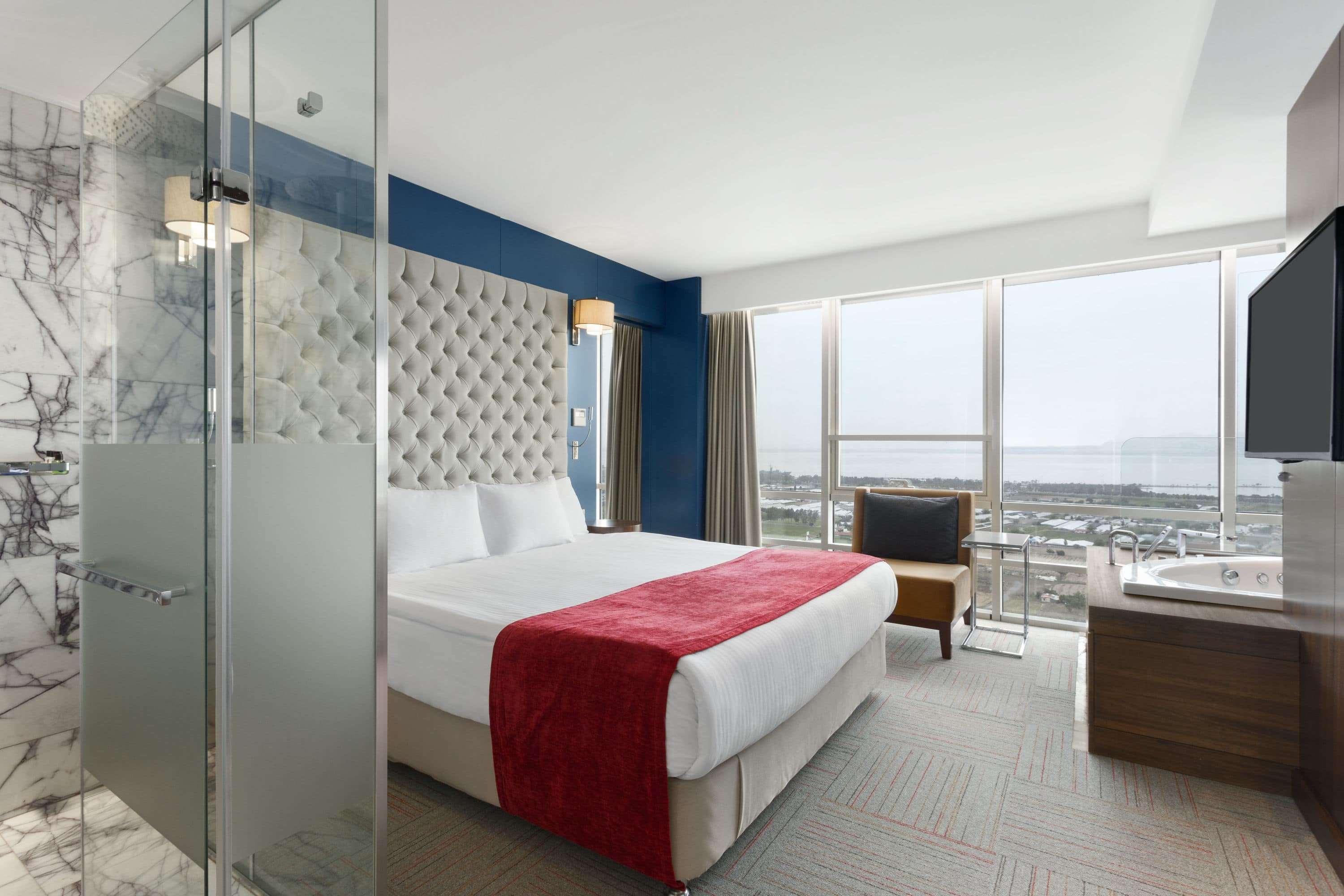 รามาดา อองคอร์ บาย วินด์แฮม อิซมีร์ Hotel ภายนอก รูปภาพ
