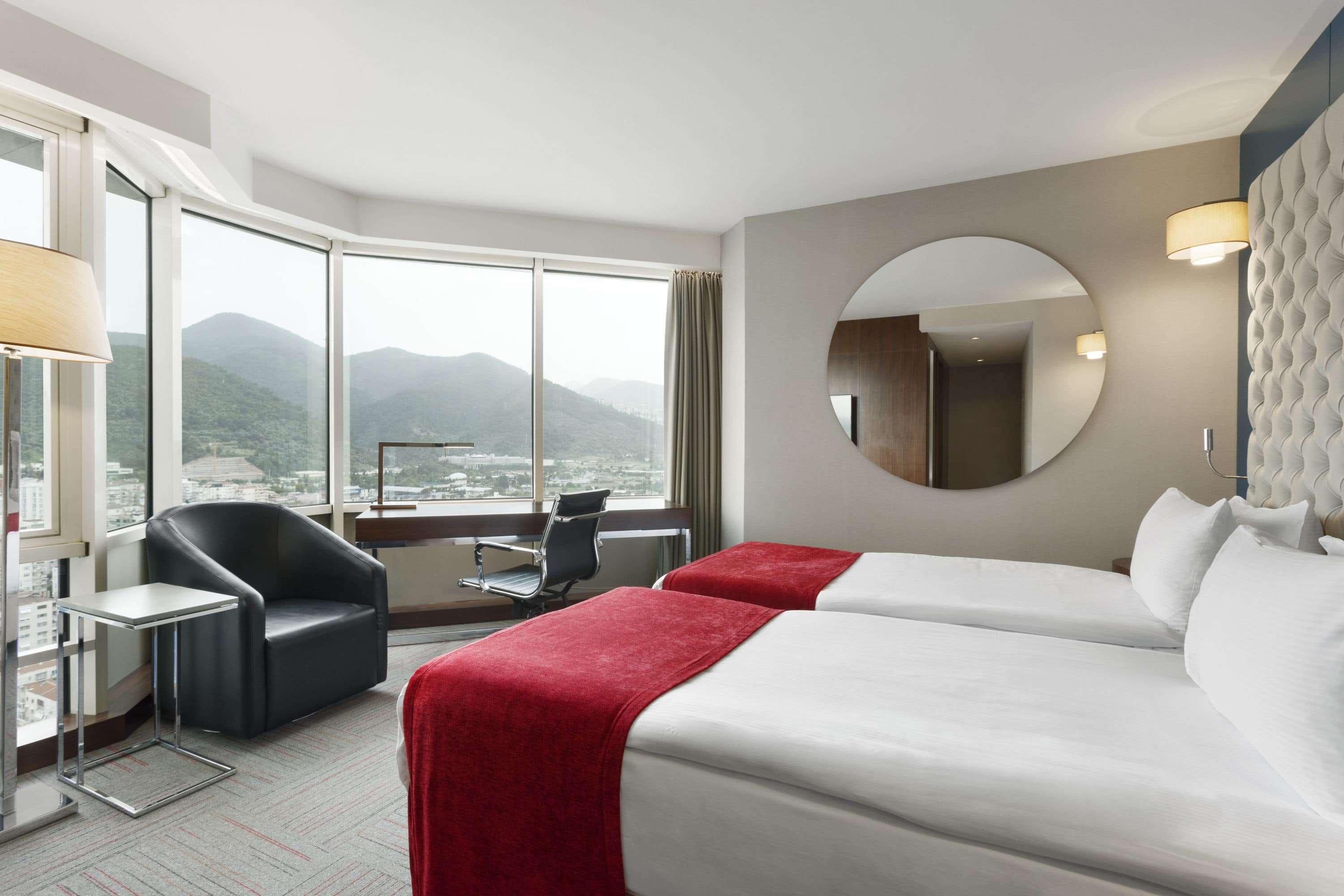 รามาดา อองคอร์ บาย วินด์แฮม อิซมีร์ Hotel ภายนอก รูปภาพ