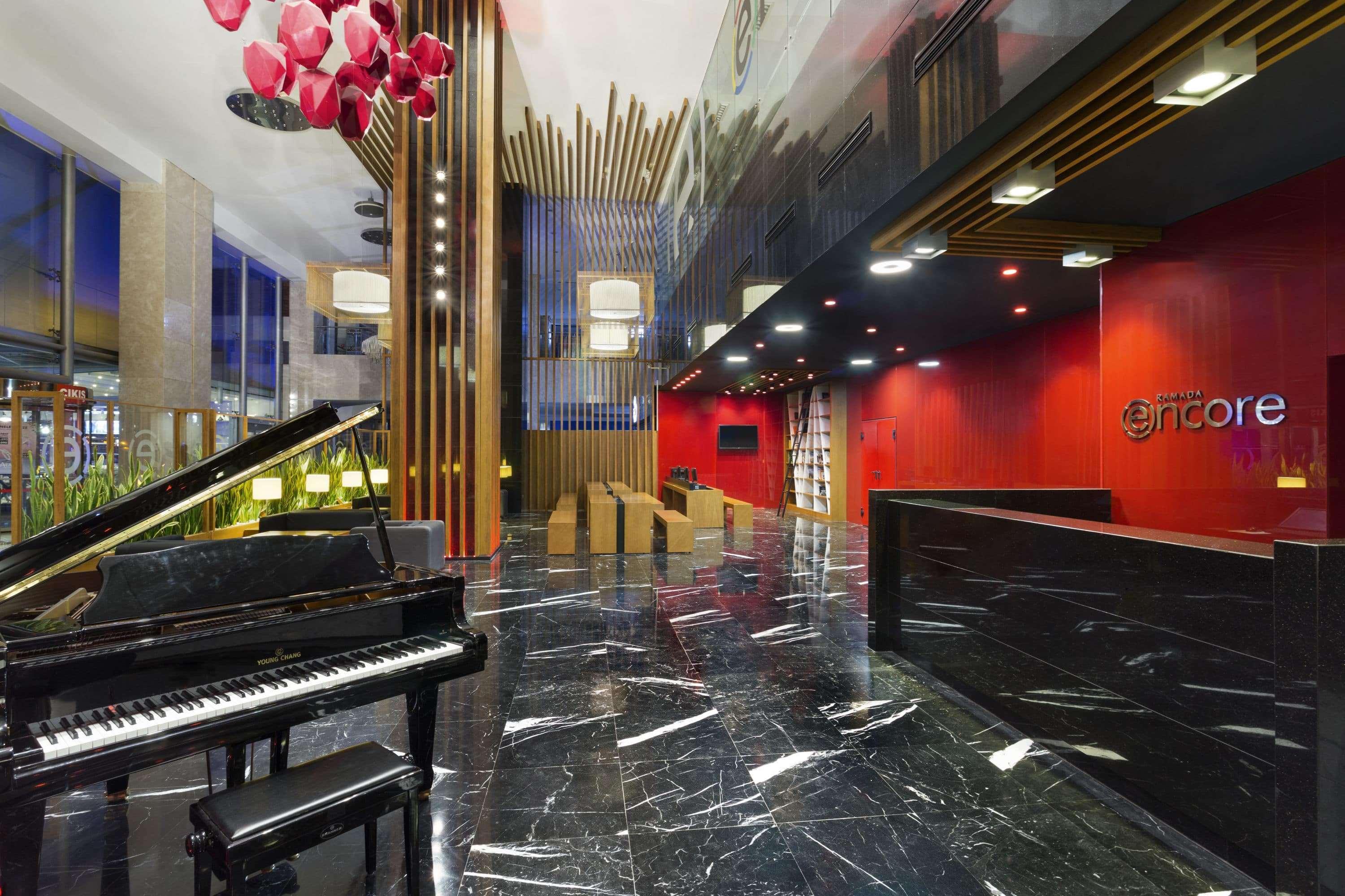 รามาดา อองคอร์ บาย วินด์แฮม อิซมีร์ Hotel ภายนอก รูปภาพ