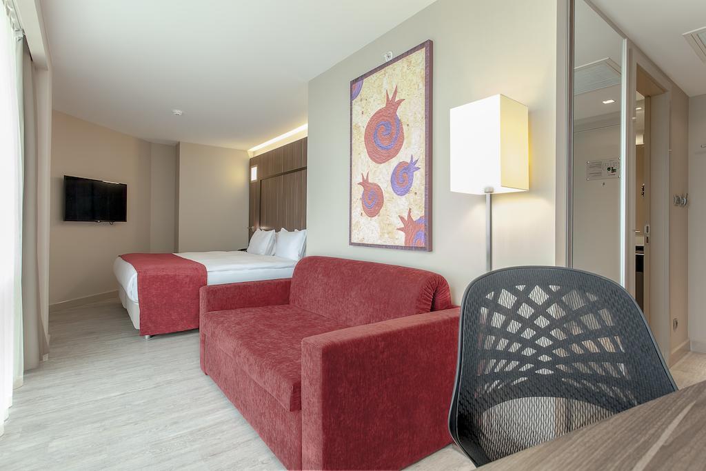 รามาดา อองคอร์ บาย วินด์แฮม อิซมีร์ Hotel ห้อง รูปภาพ